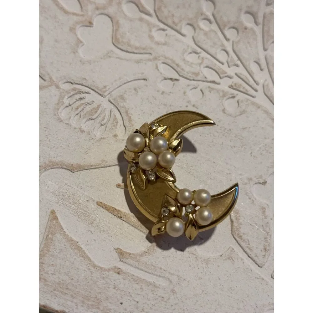 Crown  Trifari Crescent Moon Faux Pearls Brooch, signed